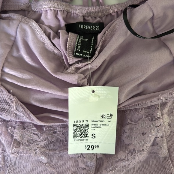 Purple lace dress - Picture 3 of 4